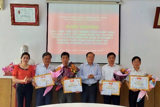 Kon Tum: Trường THCS – THSP Lý Tự Trọng đã nỗ lực vì học sinh, góp phần phòng chống dịch covid - 19